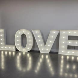 Marquee letters (Love)