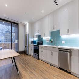 Stove top/full kitchen access for catering