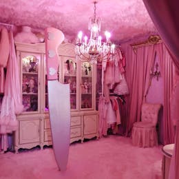 Oversized Pink Knife 