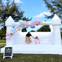 Bounce House 