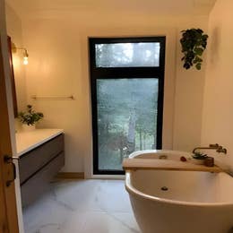 Hot Tub & Sauna Experience