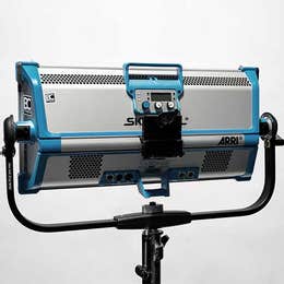ARRI SKYPANEL S60-C (RGBW)