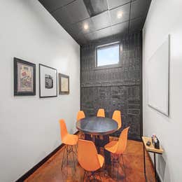 Private Meeting Room