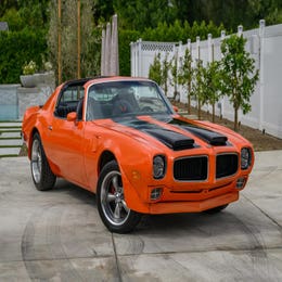 1971 Pontiac Formula 400 Classic Car as Prop