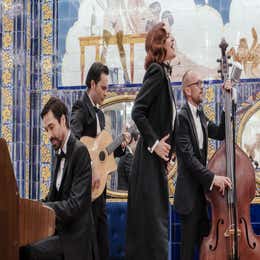 Chanteuse Belle époque 