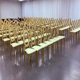 Gold chairs (100)