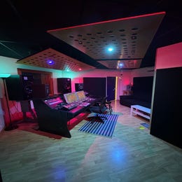Listen Party (2 hour)