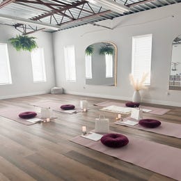 Yoga Mat & Pillow Head Set