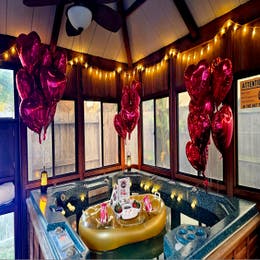 Anniversary decoration