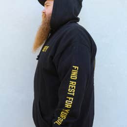 Smokers Abbey Hooded Pullover