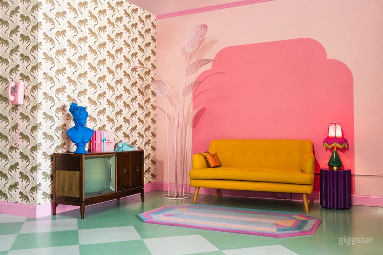  Simpson&#x27;s living room 