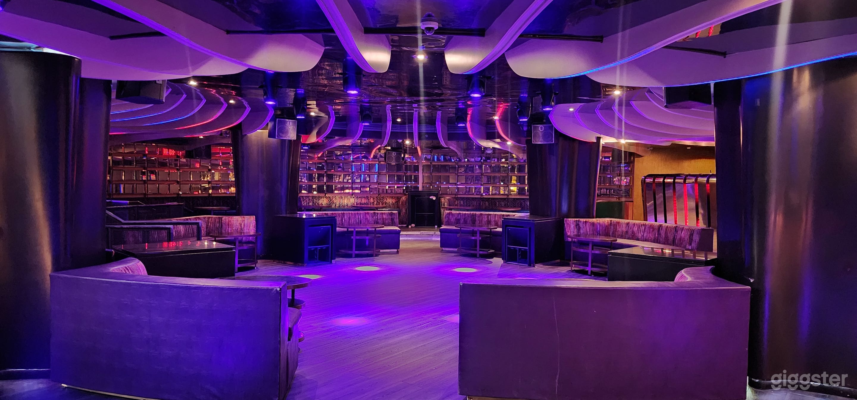 Opera Ultra Lounge Photo 1