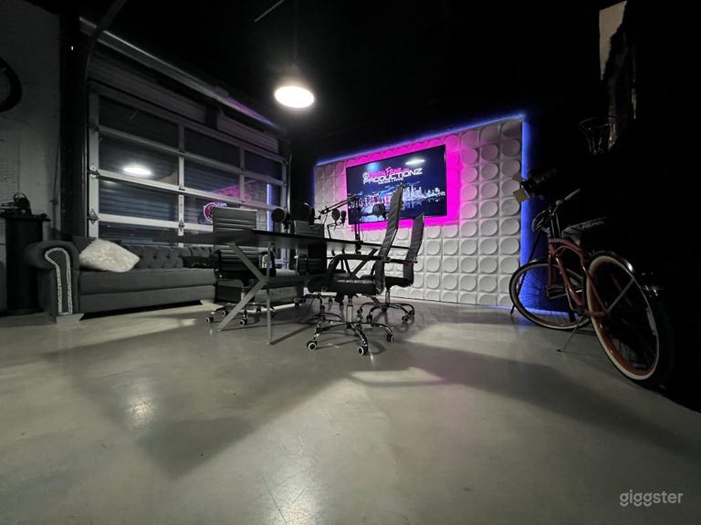  Podcast I Webcast I Live Streaming I Studio Rental 