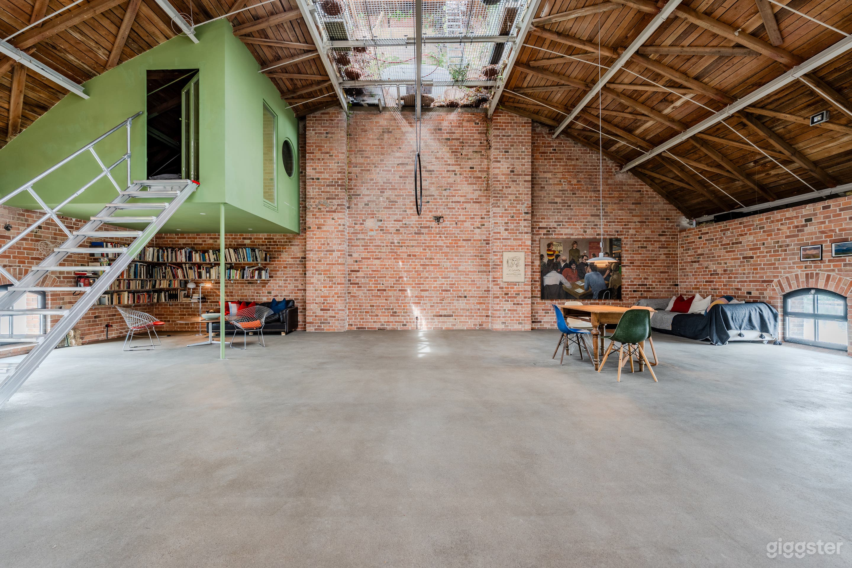 Historisches Industrie-Loft in Berlin Foto 3