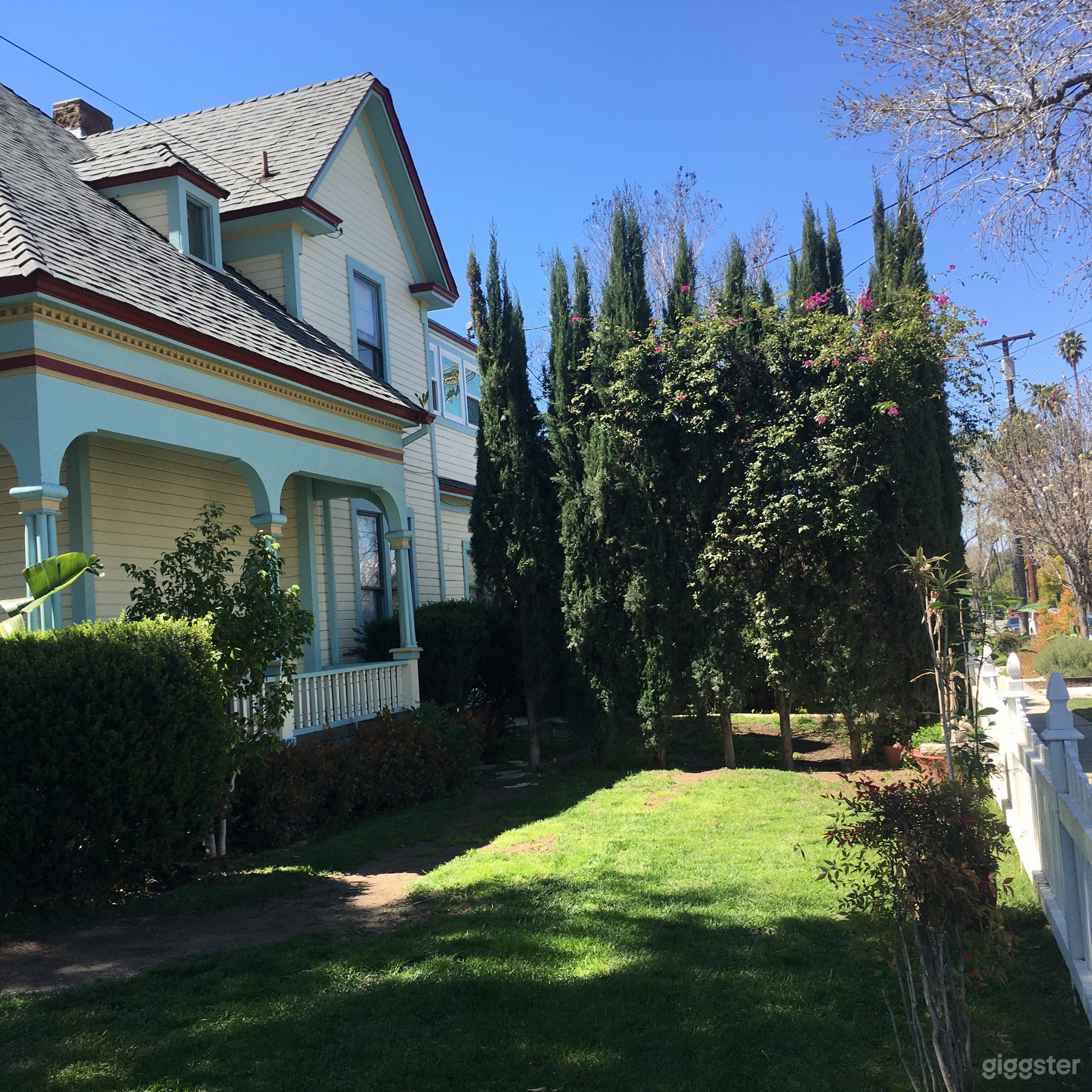Queen Anne Victorian Style Home Photo 3