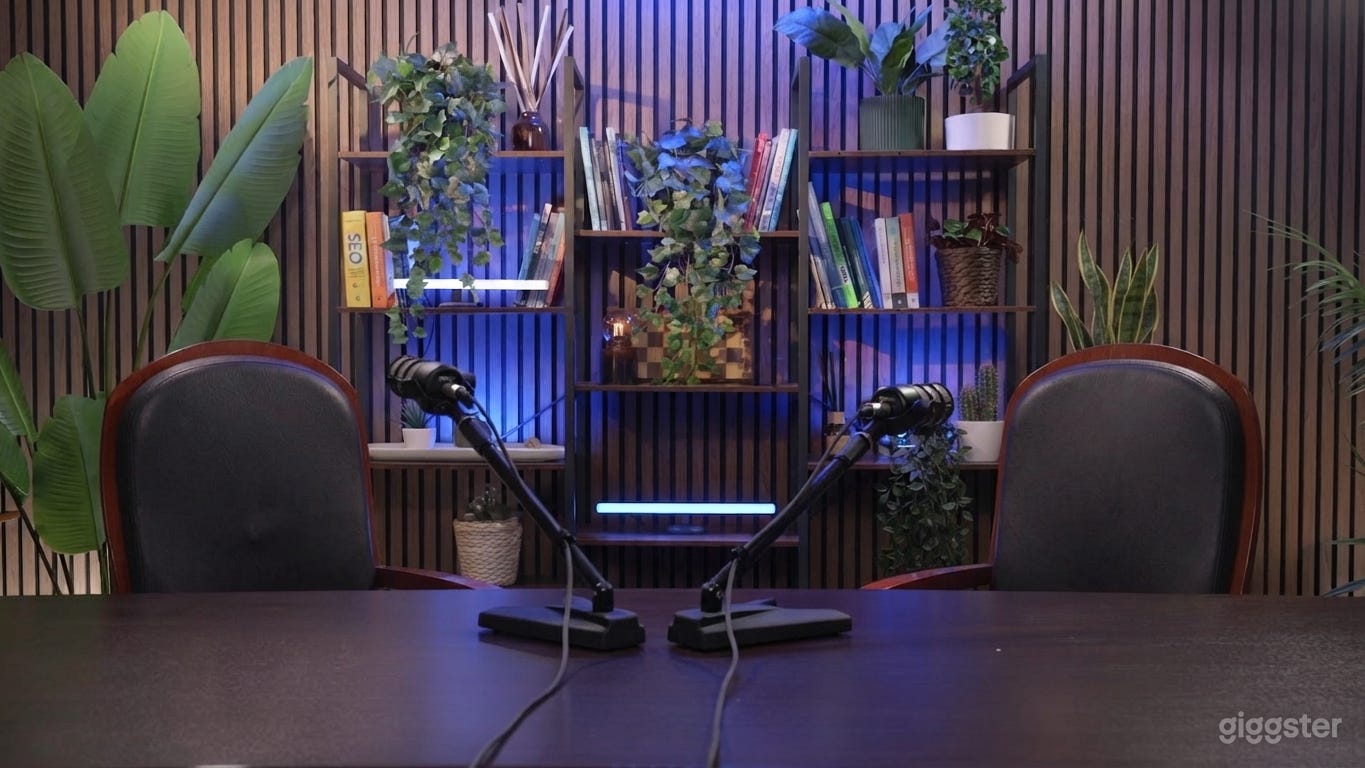 Foto di Studio Professionale per la Registrazione di Video e Podcast 4