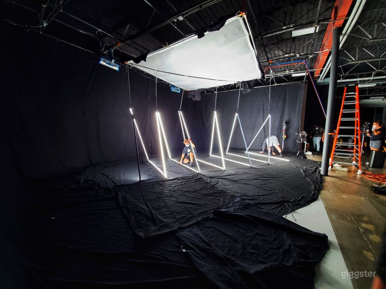  3 Wall White Cyc - Pre-lit with Aputure Novas 