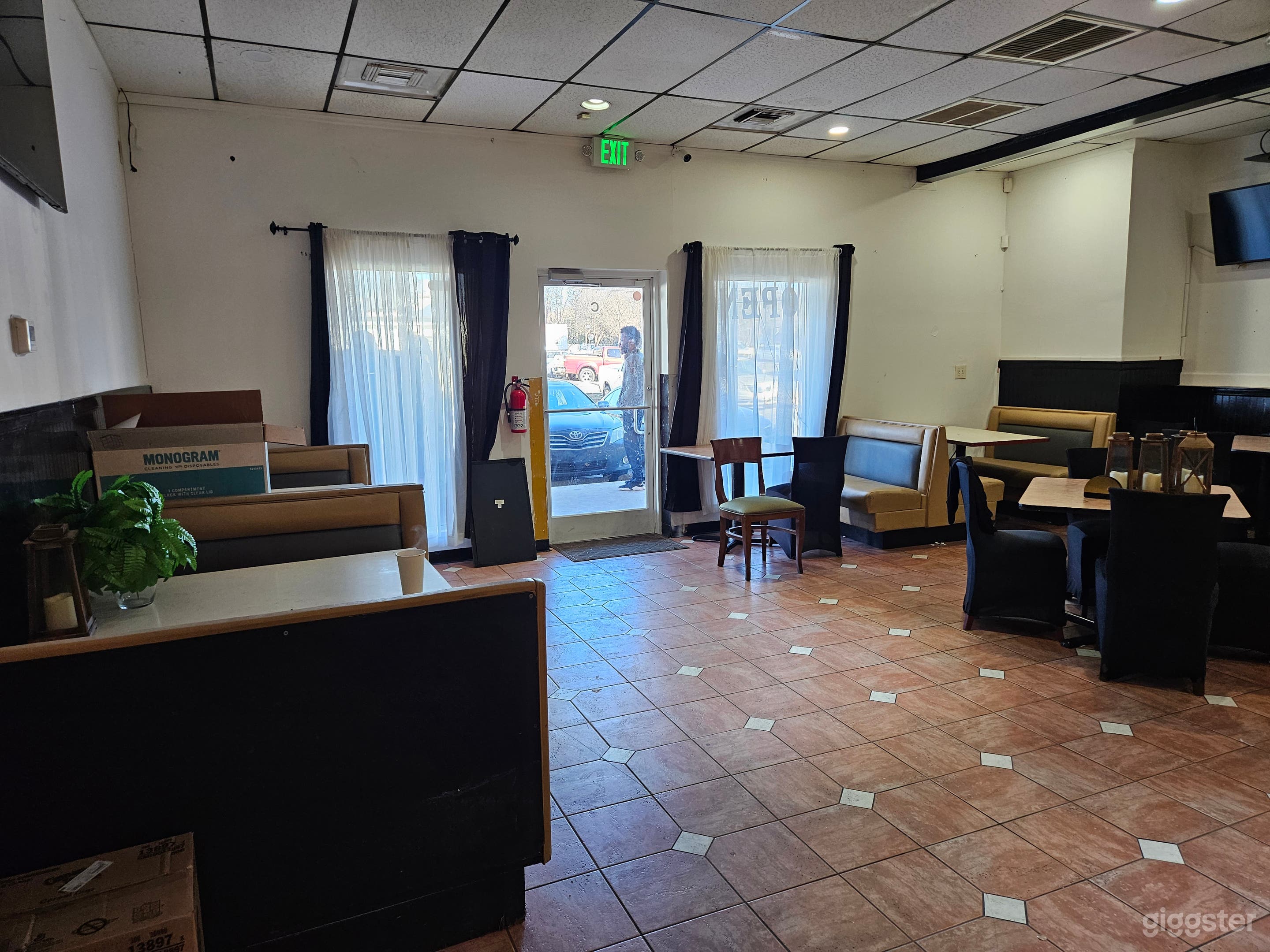 Affordable & Flexible Space for Events, Babyshowers Photo 3