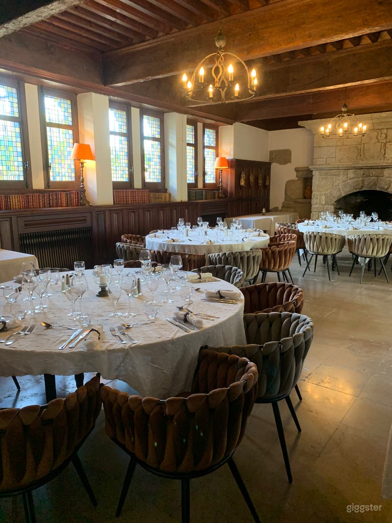  Abbaye de Charme avec Parc à la Française et Piscines 