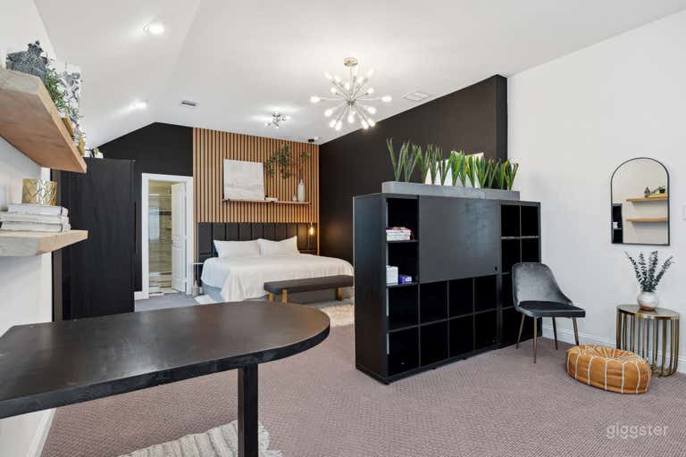  Modern Luxury Home | 4 Beds, 5 Baths 