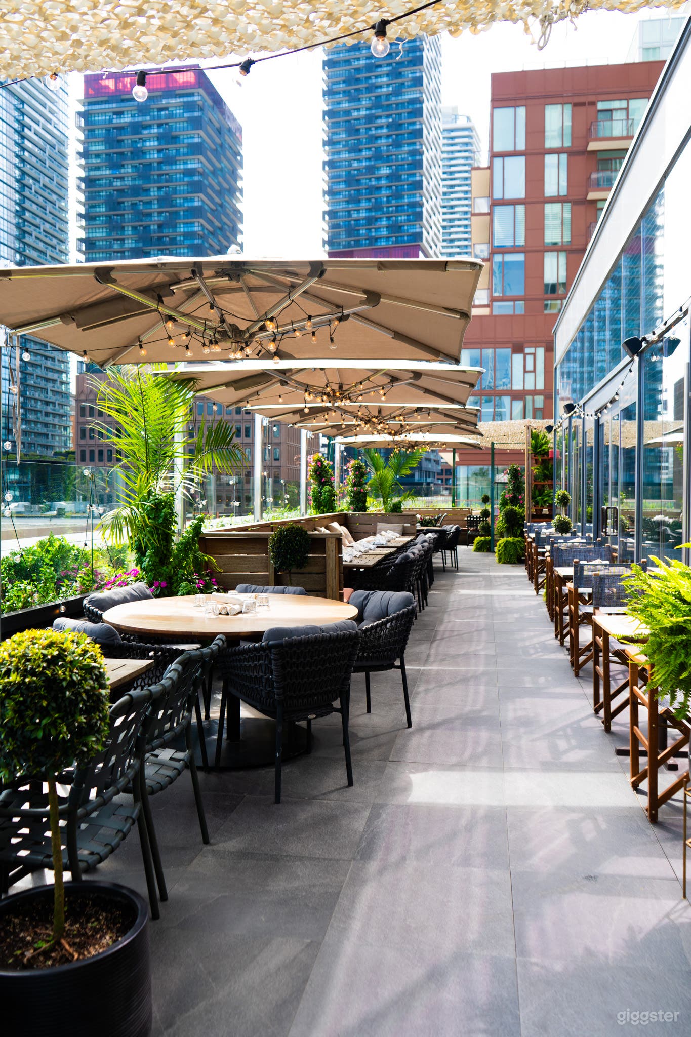 Rooftop patio Photo 1