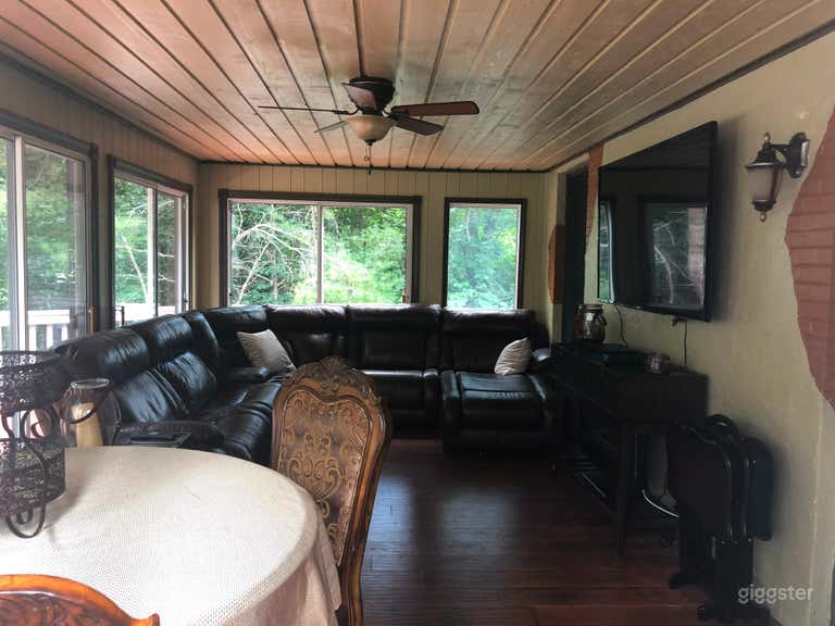  Sandy Springs/Buckhead/Atlanta-Traditional Tudor Home 