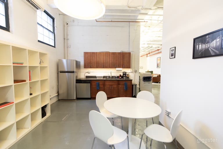  Kitchen with Full Sink, Fridge, Dishwasher 