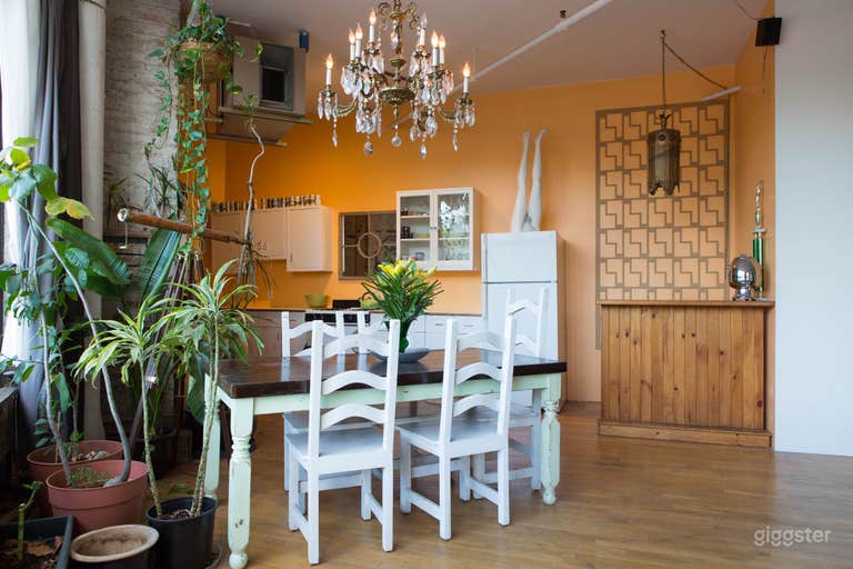  Bright Bushwick Photo Studio/Loft/Gallery 