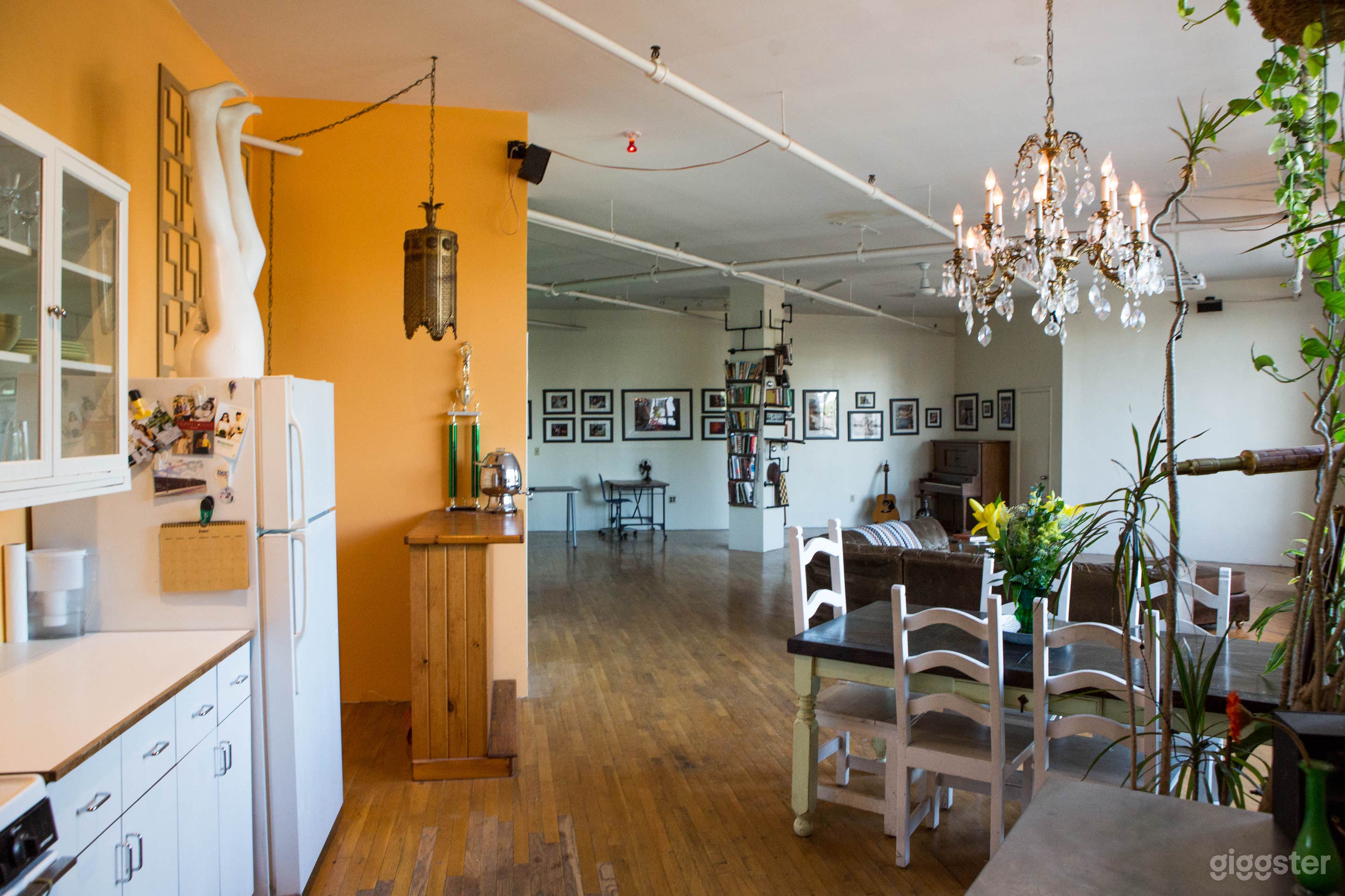 Bright Bushwick Photo Studio/Loft/Gallery Photo 4