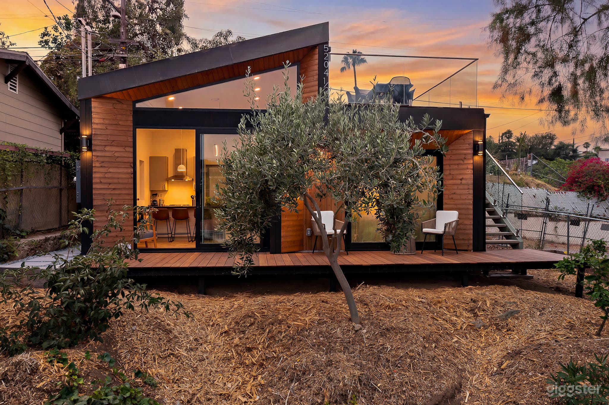 Casetta York: Modern LA Rooftop Location Photo 2