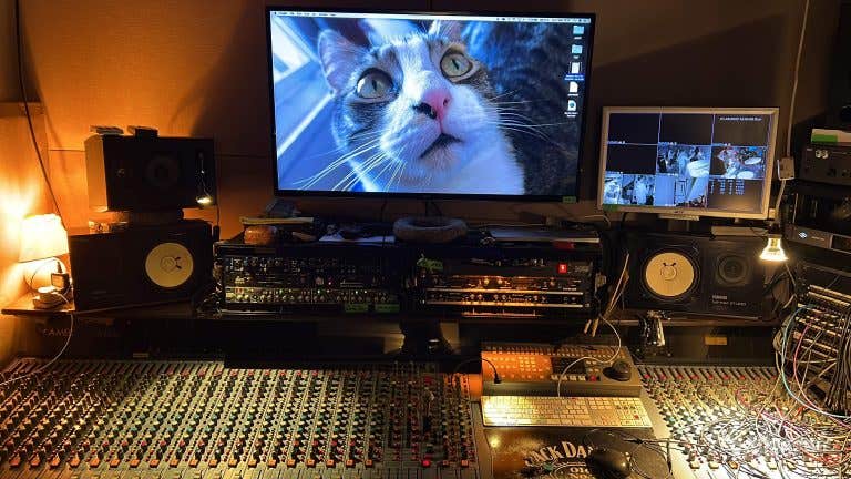 Recording Sounds and Music in the East of London  Photo 2