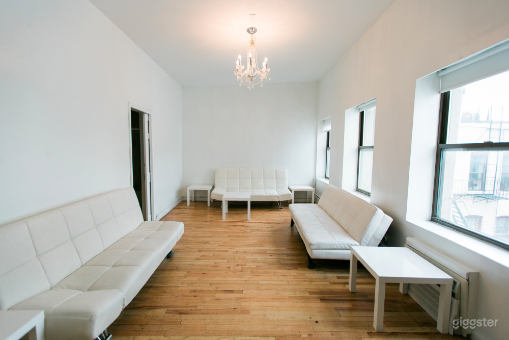 Penthouse Six Photo 2