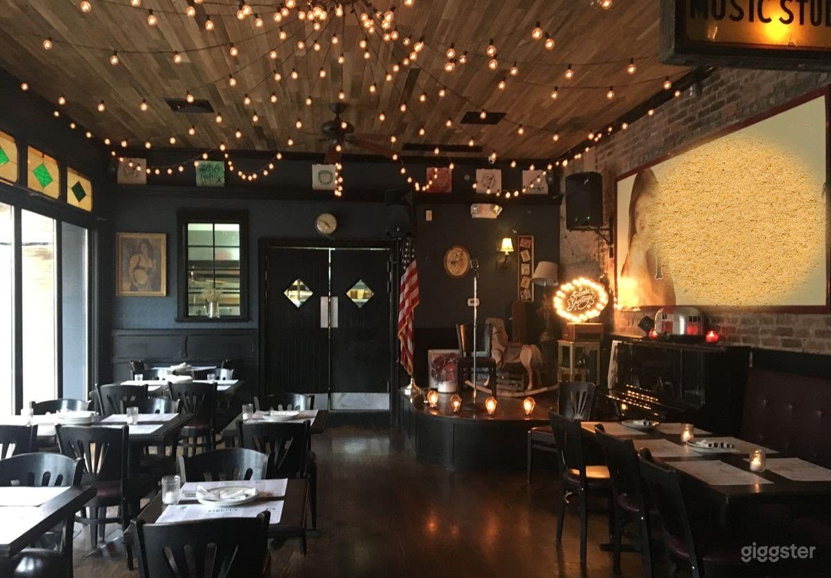 Old School Pub Photo 1