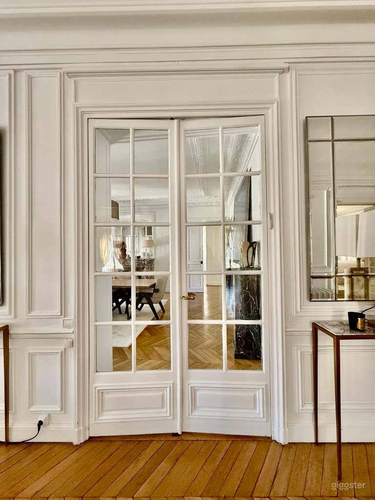  Exceptional Parisian Apartment w/ View Over Roofs in Paris 