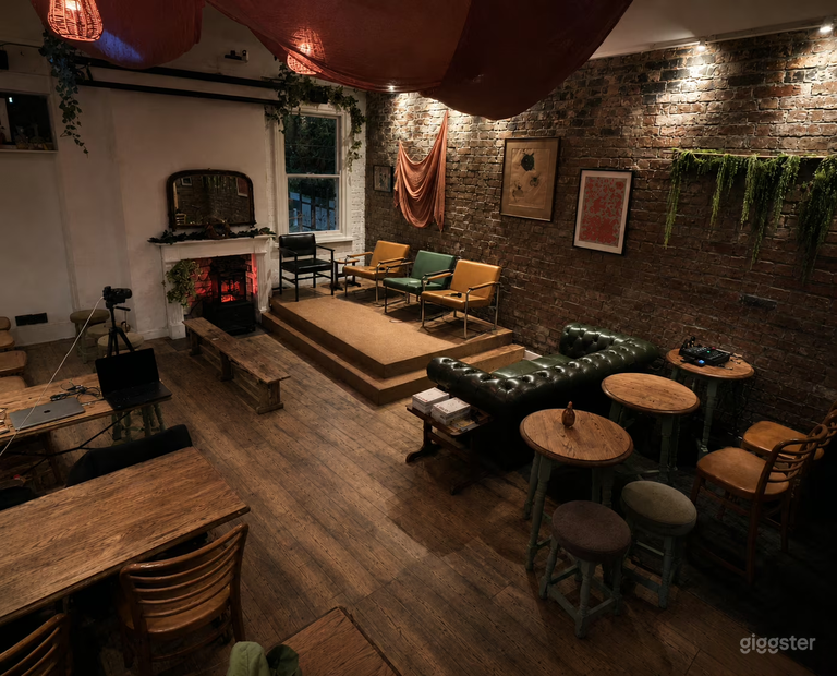  Ground Floor Lounge 