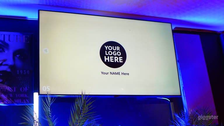  Podcast video Studio multiple 4k cameras 