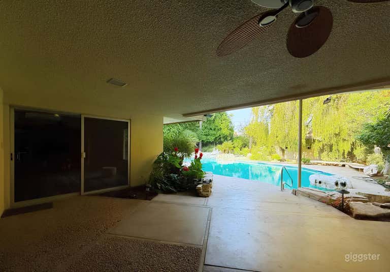  Resort-Style Pool + Hot Tub Grotto 
