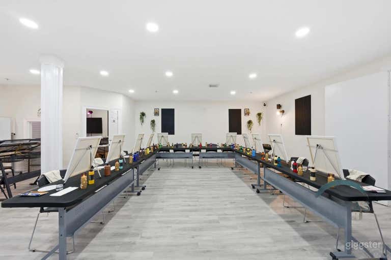  Creative Workshop & Facilitation Studio | Flexible Layout 