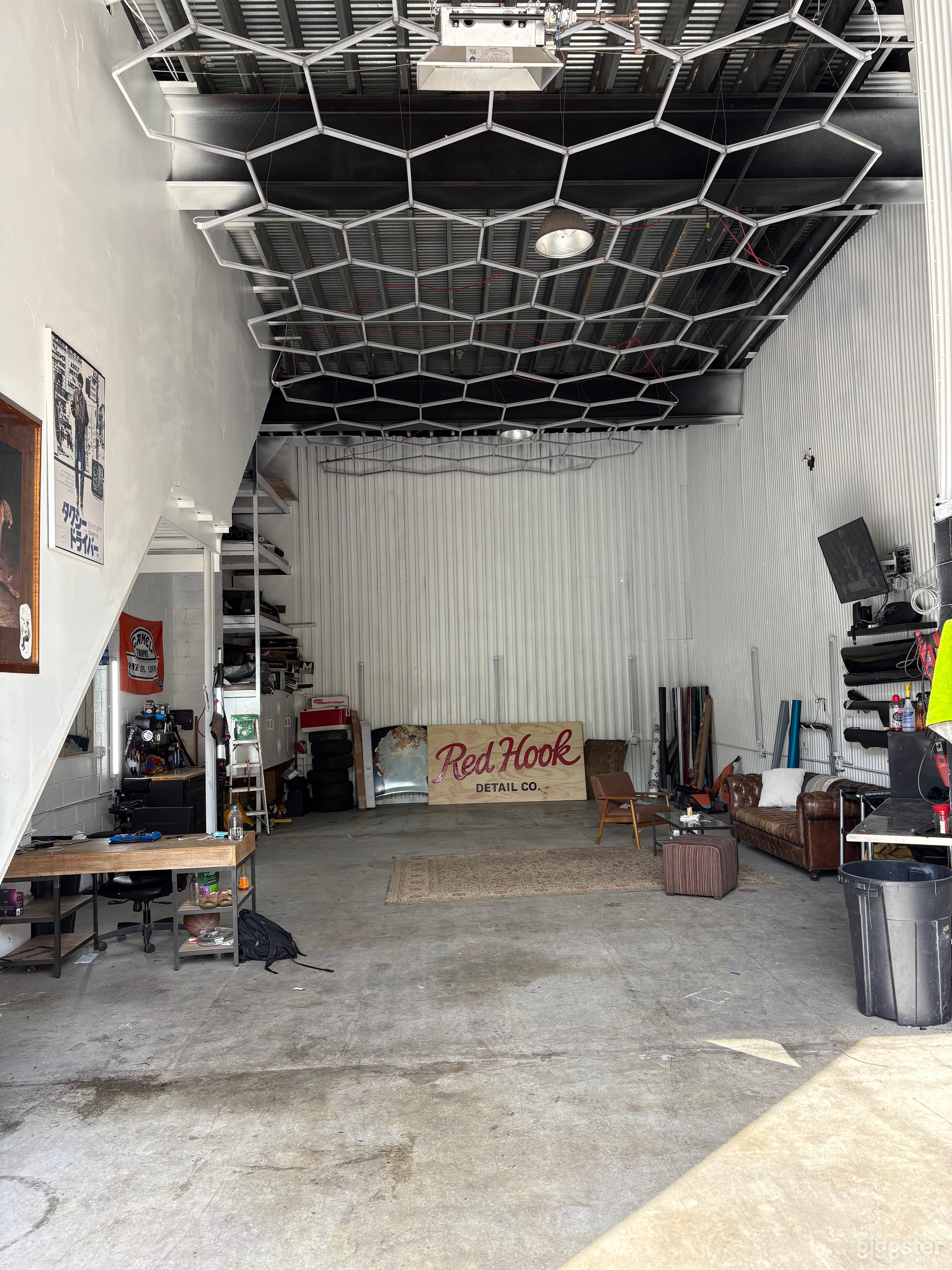 Private Garage Space Available for Rent Photo 2