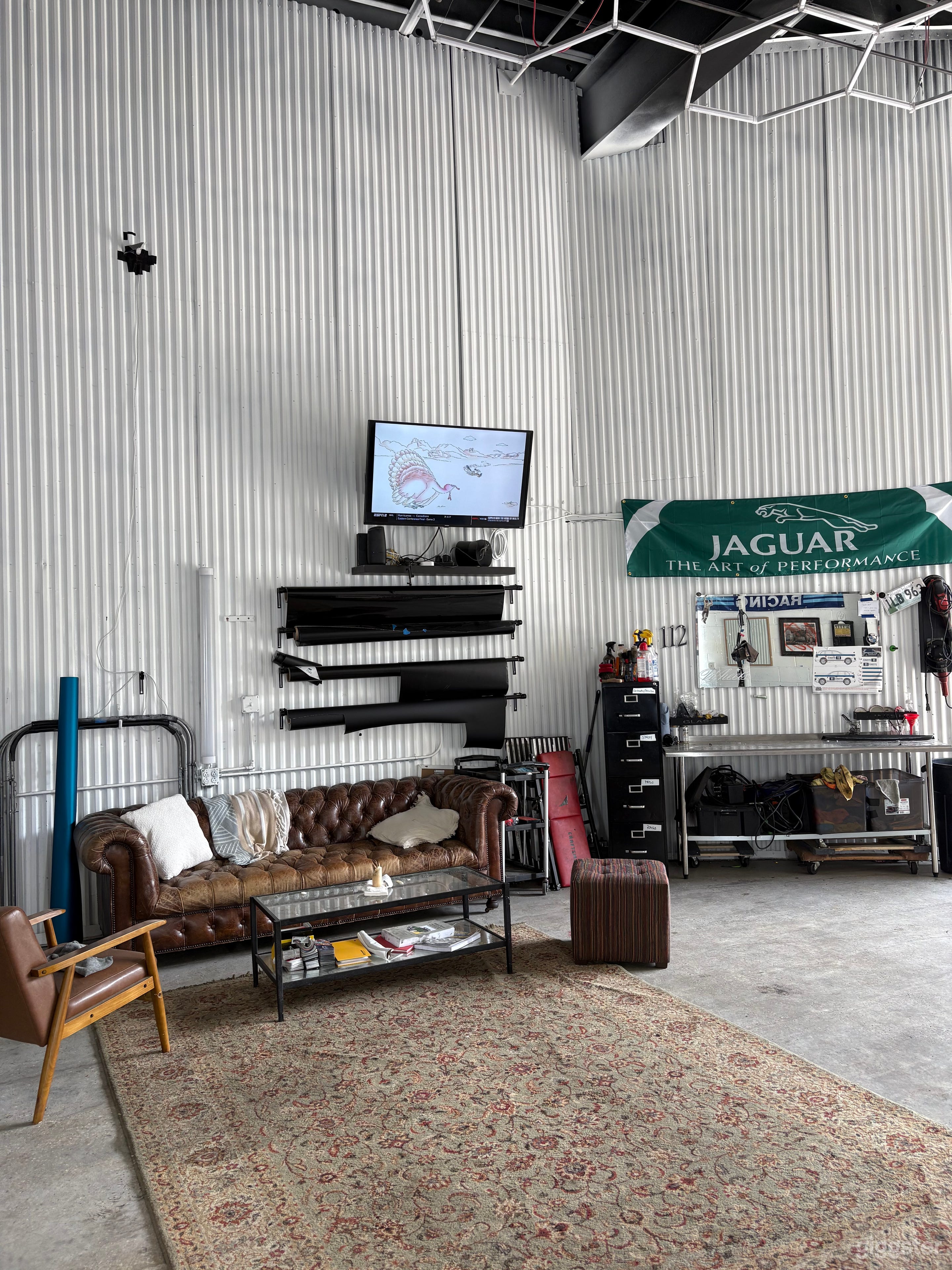 Private Garage Space Available for Rent Photo 3