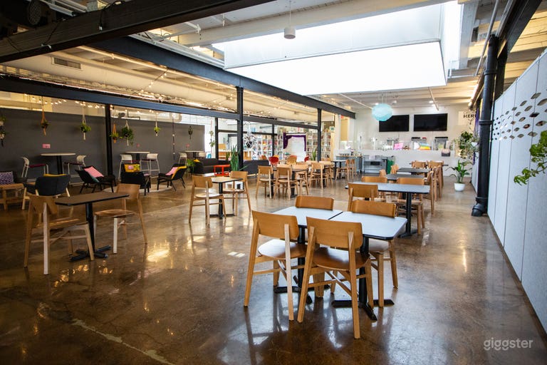  Espace repas spacieux à Uptown 