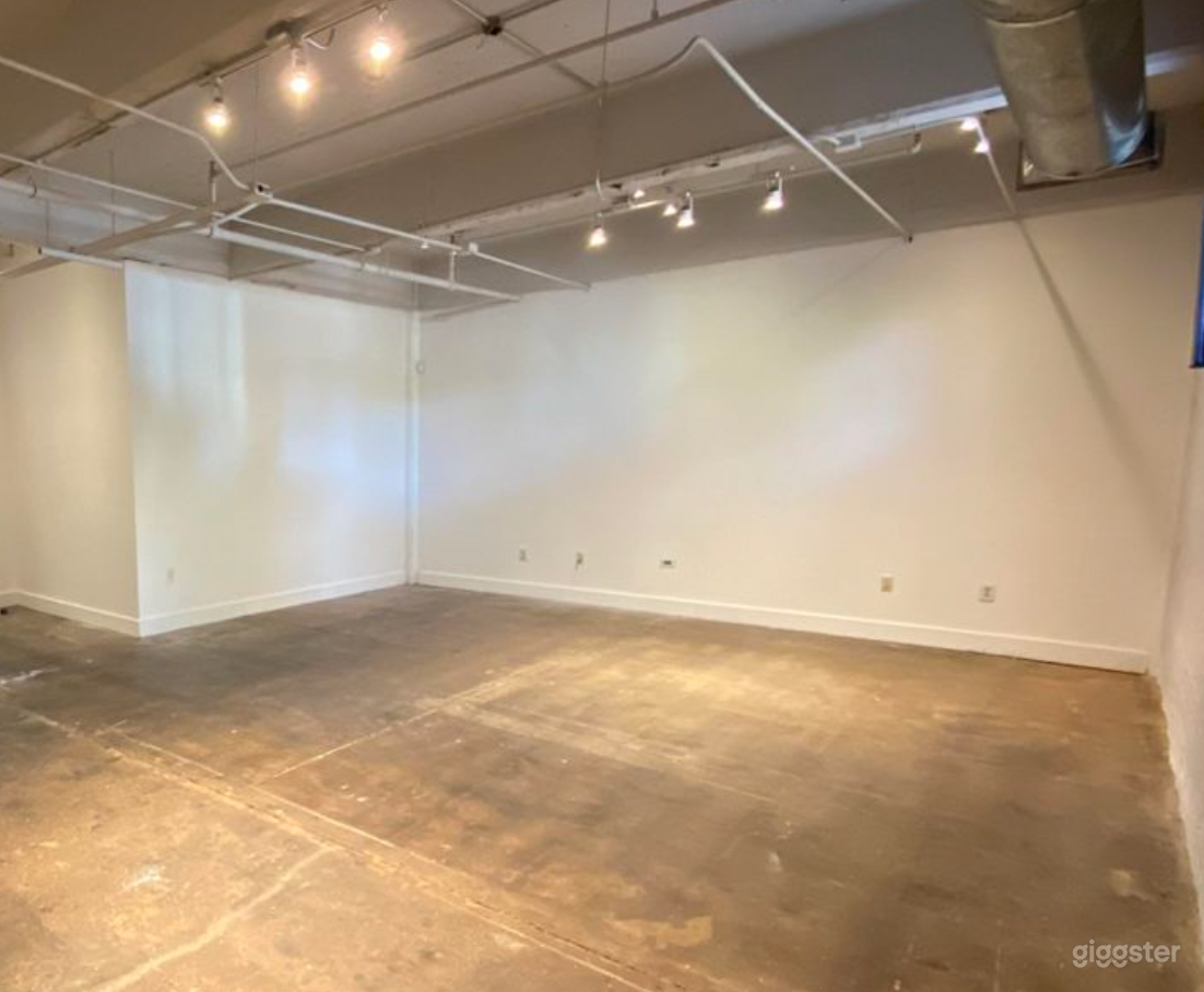 Downtown Loft Studio by Beltline & Krog St. Photo 2