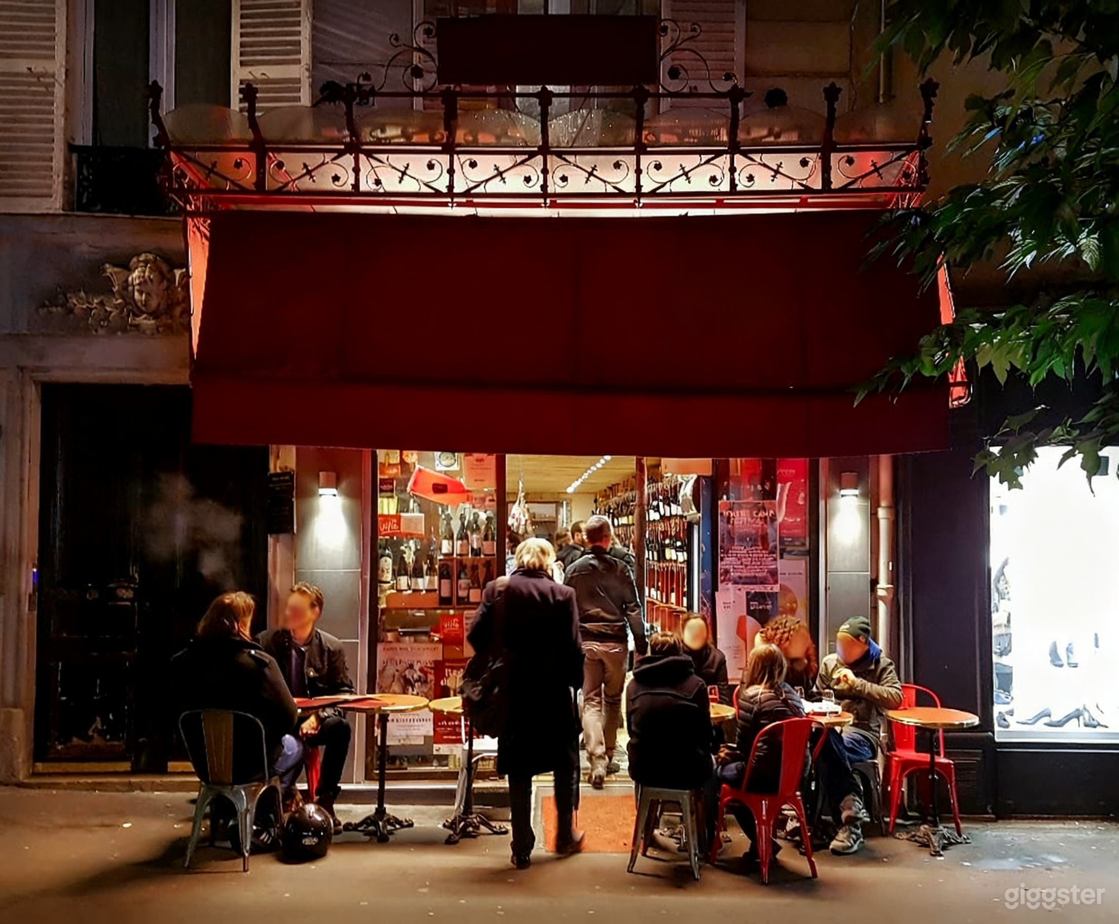 Photo de La Cave à Vin des Abbesses 1