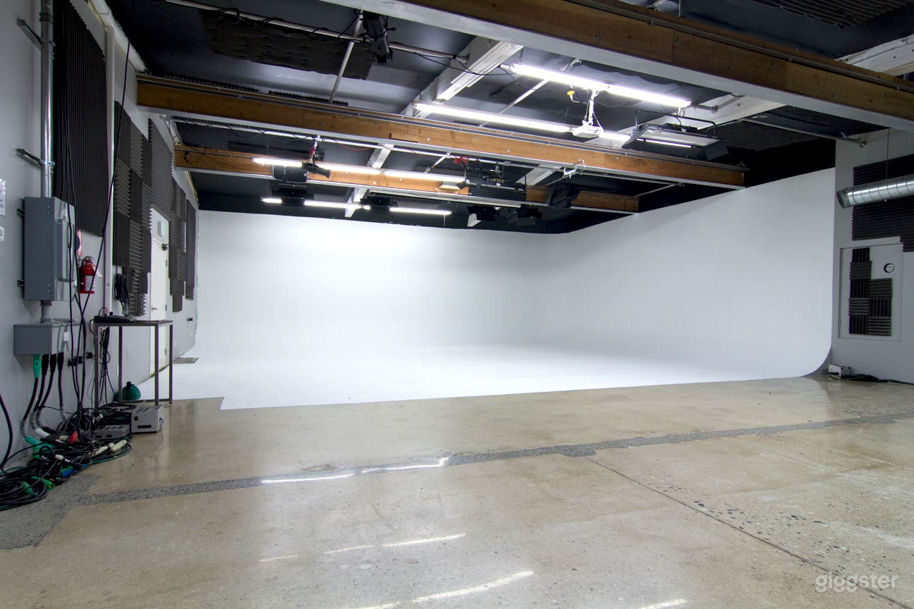 White Cyc (Additional One-Time Fee of $750
