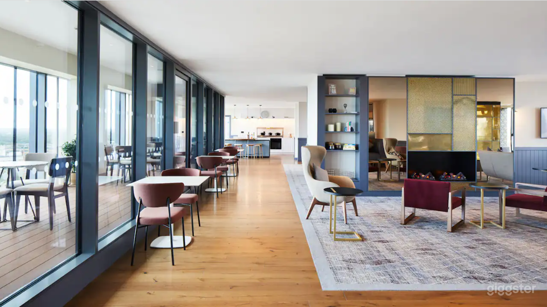 Eighteenth Floor Photo 2