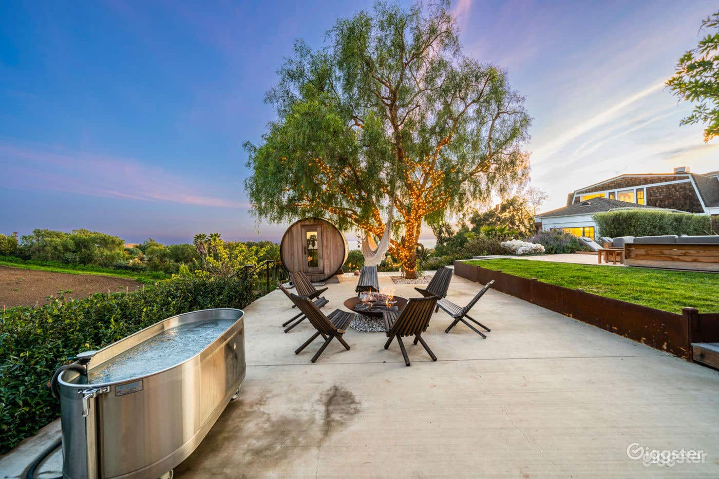 MALIBU OCEAN VIEW: LUXE CALIFORNIAN/POOL  Photo 2