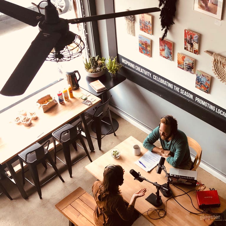  Versatile Galley Creative Space 