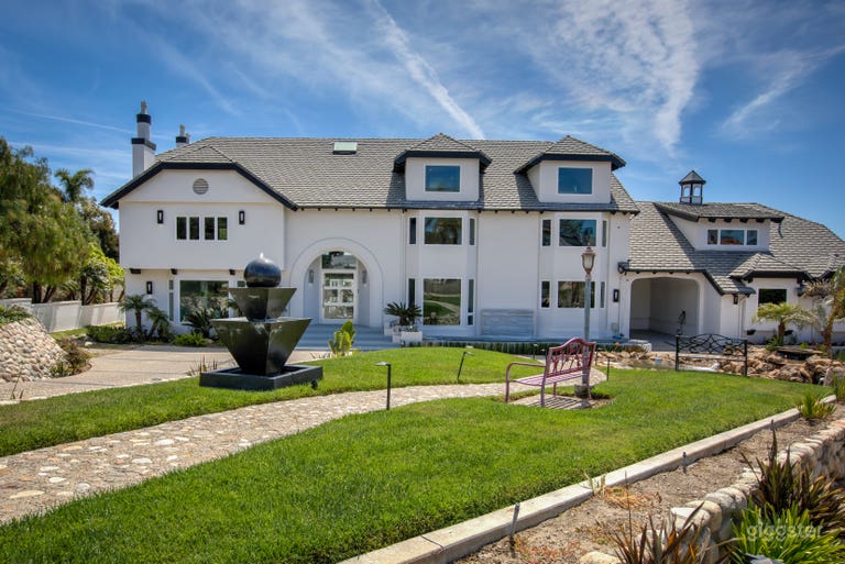  Camarillo Beautiful Mansion 