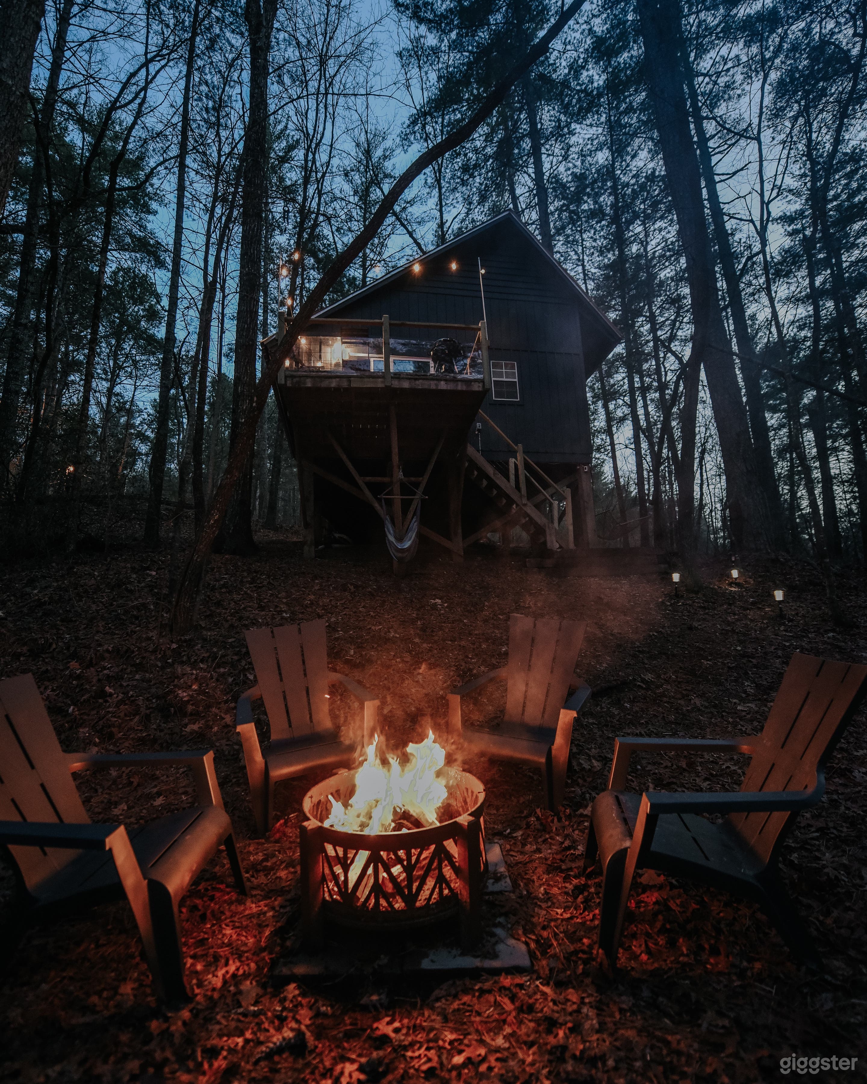 Tiny Mountain Cabin in north GA Photo 2