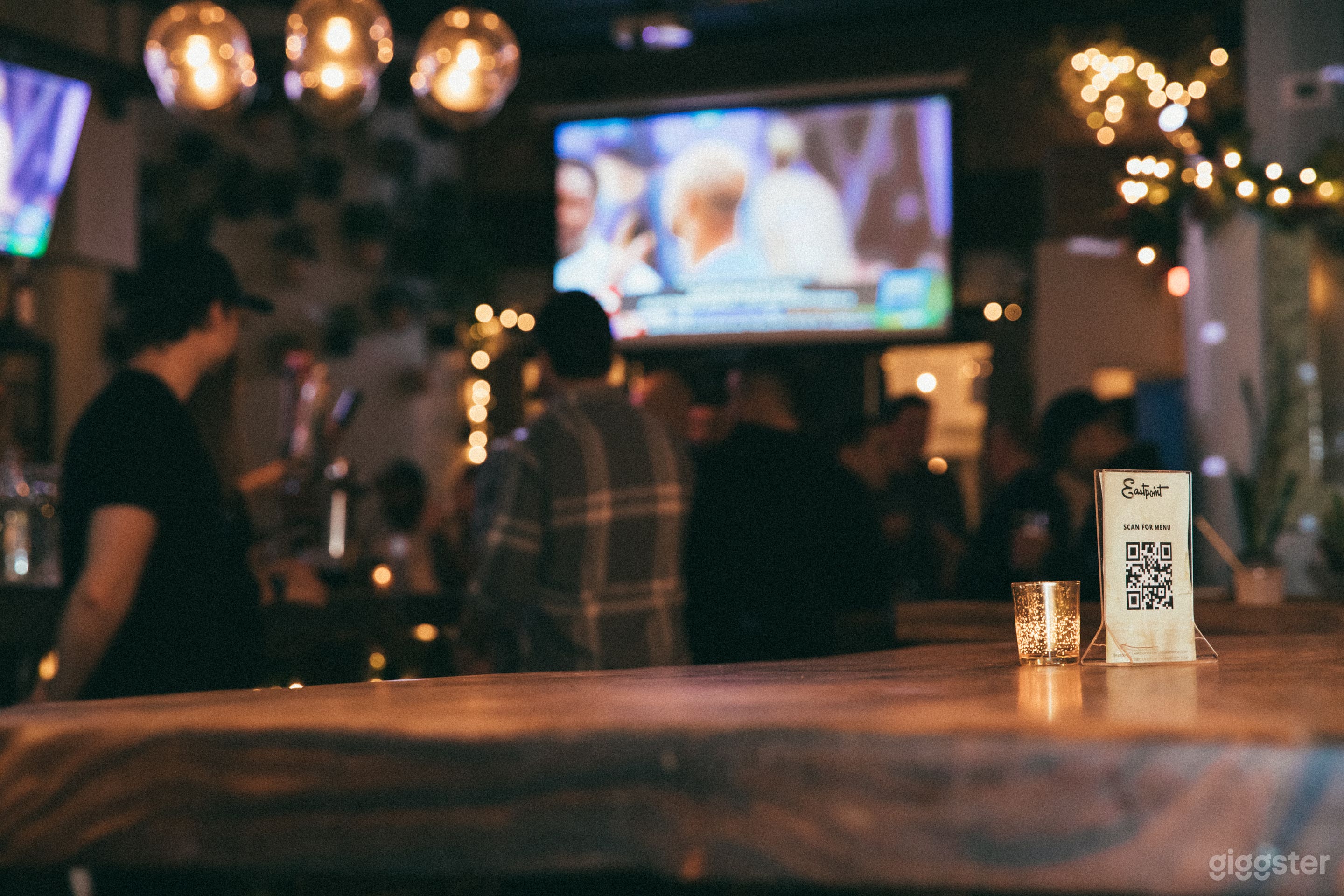 Eastpoint Bar Photo 3